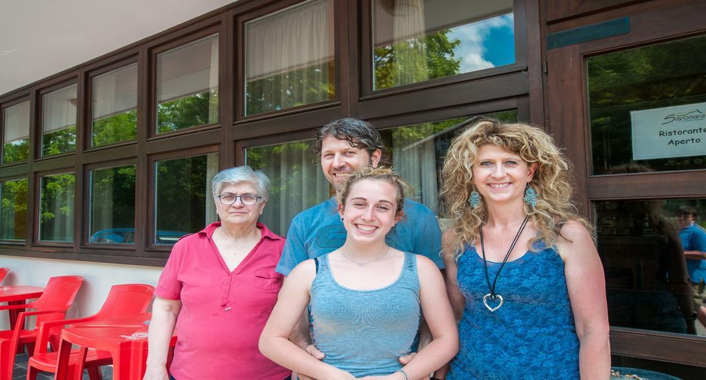 Albergo Sayonara Comano Terme Zewnętrze zdjęcie