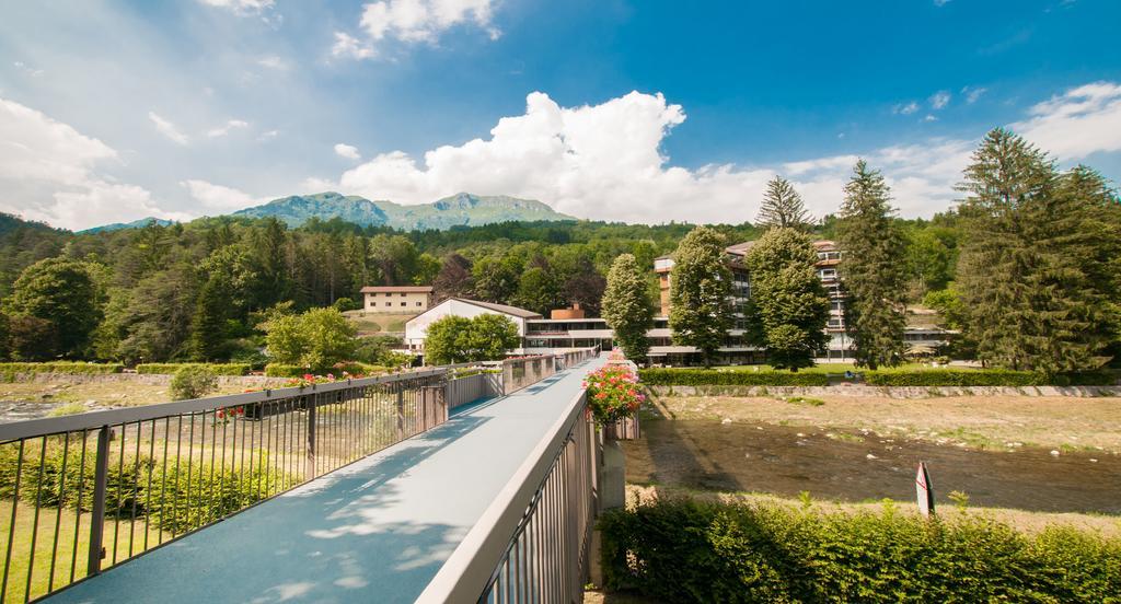 Albergo Sayonara Comano Terme Zewnętrze zdjęcie