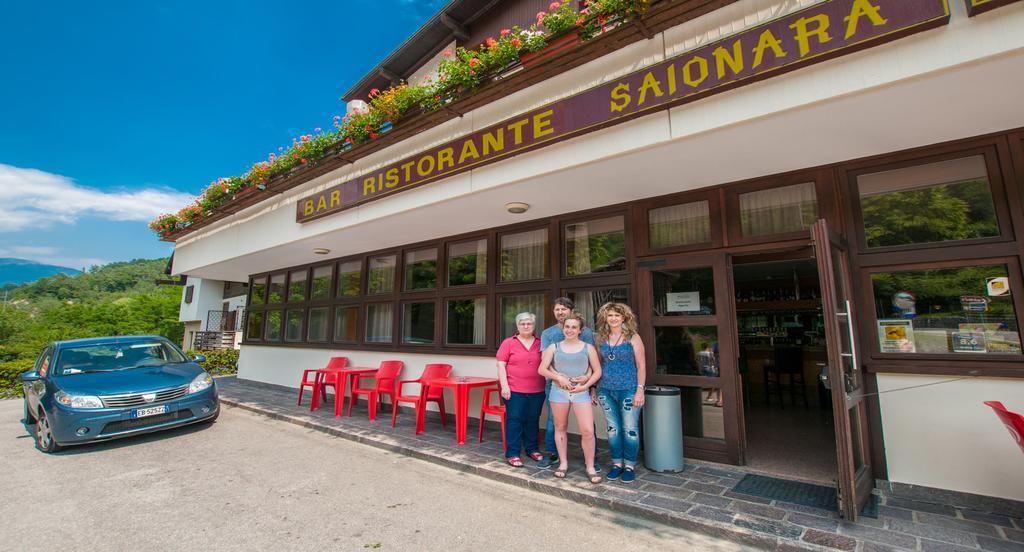 Albergo Sayonara Comano Terme Zewnętrze zdjęcie