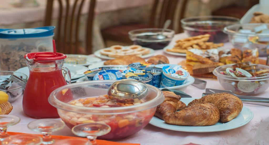 Albergo Sayonara Comano Terme Zewnętrze zdjęcie